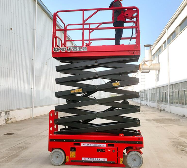 江孜自行走移动式升降机